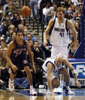 球牵制中卫 球牵制中卫